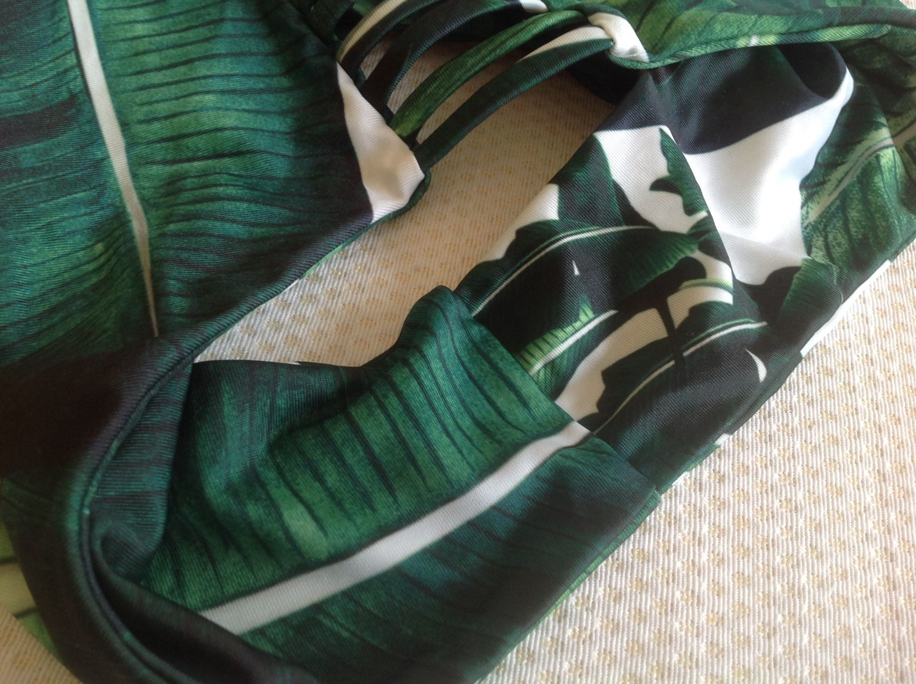 Badekleider & Bikinis: Maillot de bain - M – Gebraucht aus Sion von accroshoes 8