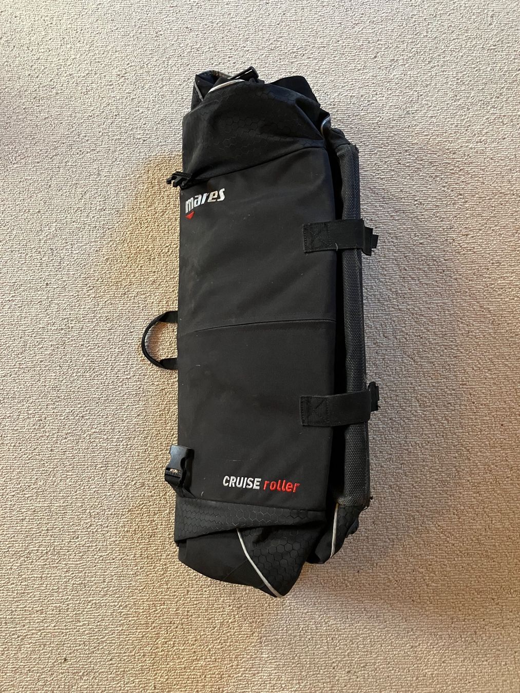 Mares Borse: Mares Cruiseroller Tauchtasche – Usato da Gipf-Oberfrick venduto da pfi_2jw5 2
