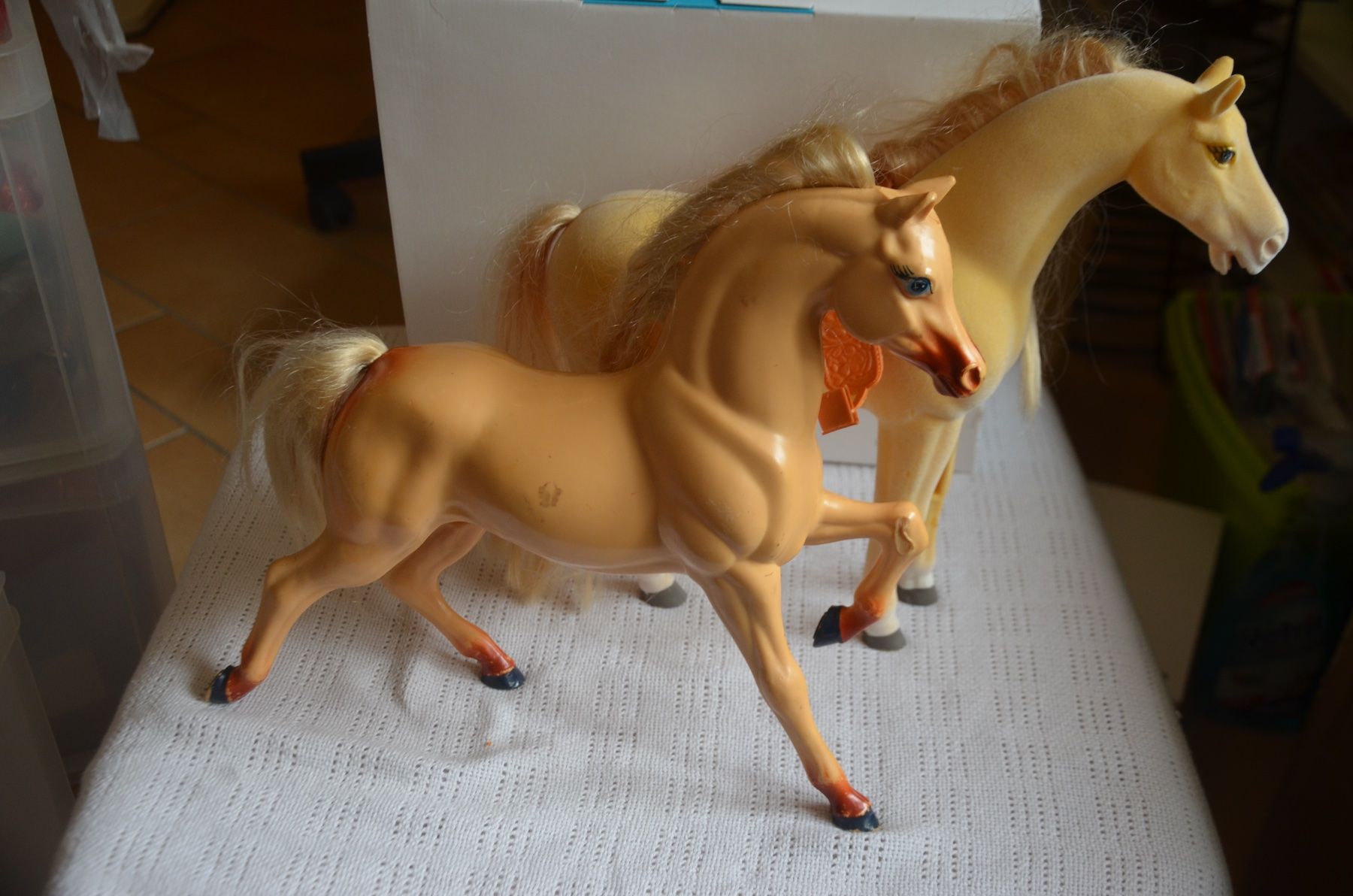 Giocattoli: JEUX ENFANTS - 2 CHEVAL - 2 PFERDE – Usato da Chiasso venduto da Dolly015
