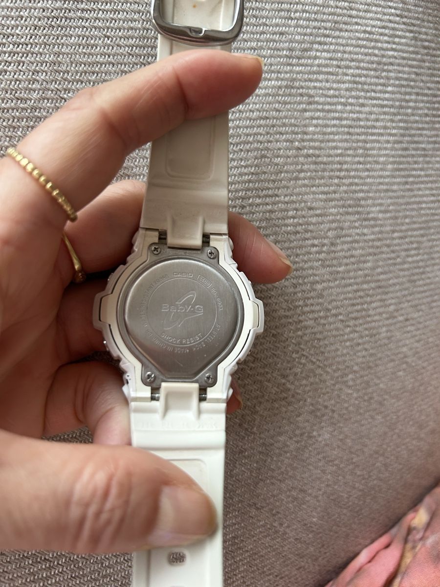 Casio Uhren: Baby-G Uhr Weiss, Damen Casio – Gebraucht aus Kirchdorf BE von Stella130 3