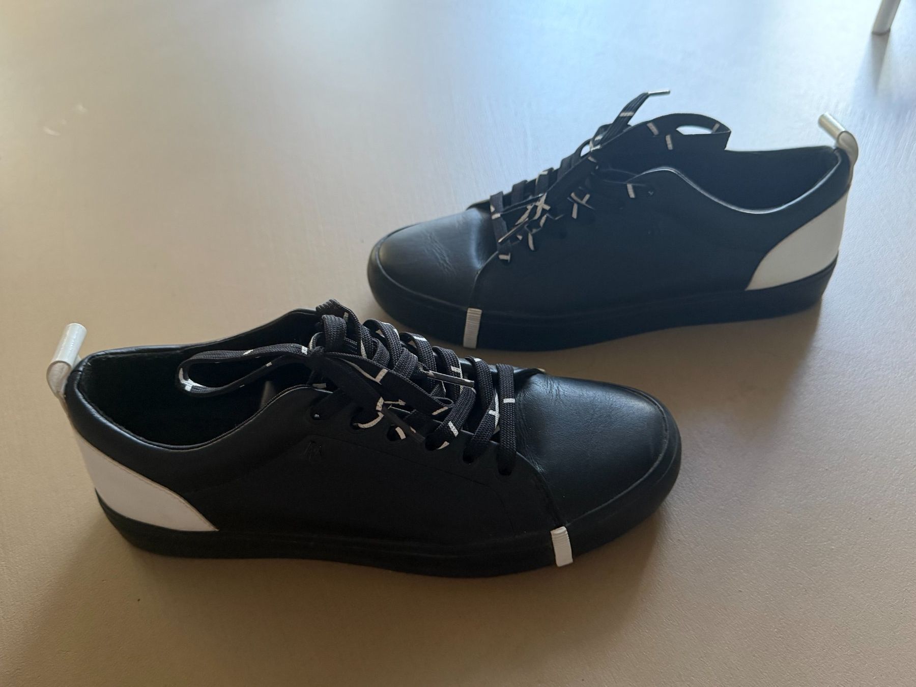 Armani Scarpe da donna: Armani Exchange Sneakers, schwarz, Gr. 38 – Usato da Bern venduto da mar_57gd 1