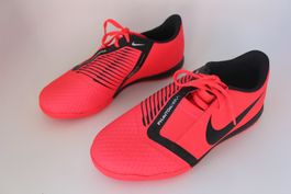 Chaussures de football Nike t. 38