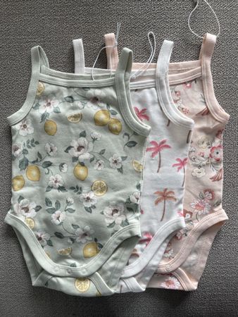 NEU! babybodies (3-6monate)& pyjama (24monate)