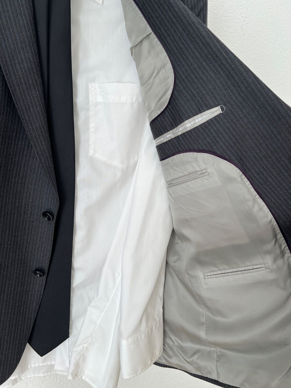 Completi: Elegante Herren Anzug, Grau gestreift – Usato da Sennhof venduto da Johnbest 5