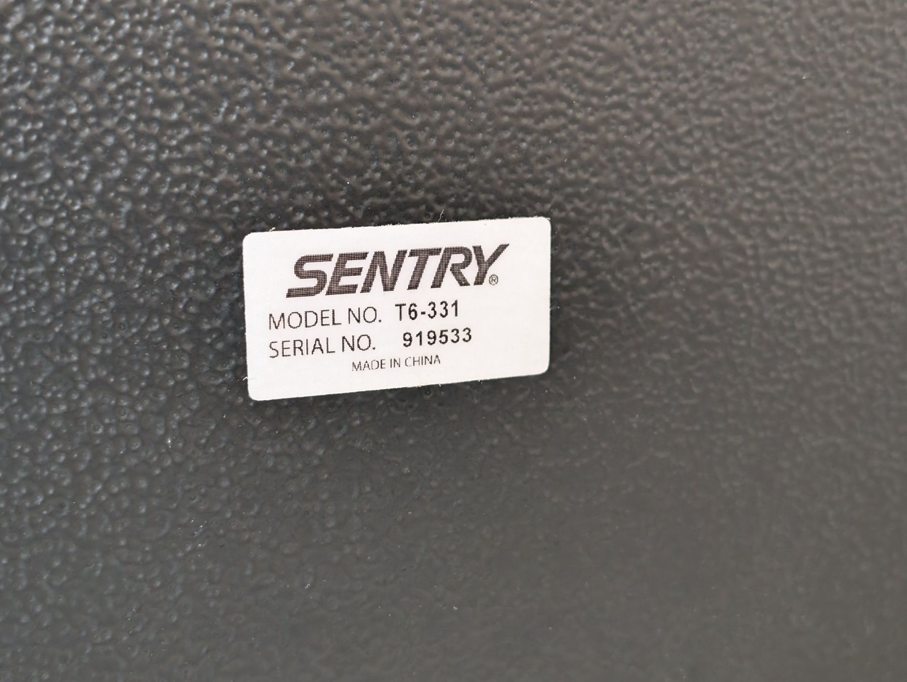 Casseforti: Tresor mit Digitalschloss SENTRY T6-331 Safe – Usato da Winterthur venduto da Hint17 2