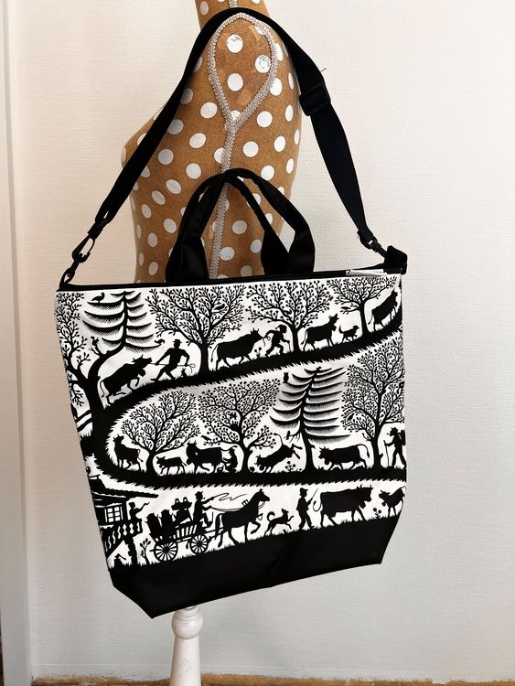Neopren-Tasche Für Wasserflaschen | Motiv Galaxie Wolf & Mond | Verstellbarer Gurt Für Schulter Oder Hand | Größe S & L Wählbar