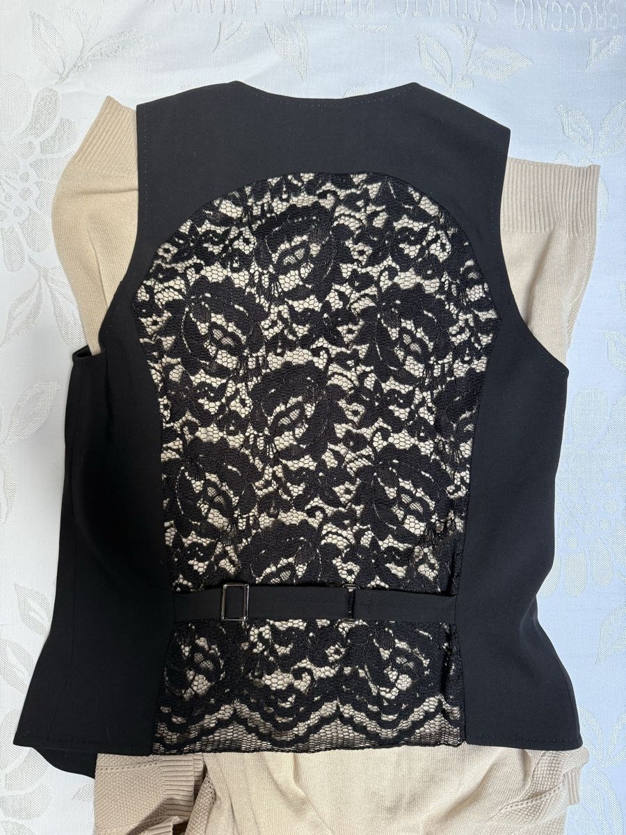 Dolce & Gabbana Gilet & Giacche senza maniche: Dolce & Gabbana vest 38 – Usato da Barna venduto da orbuyorcry 5