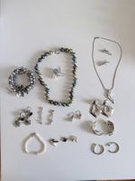 3 pairs de boucle d'oreilles argenté + bijoux fantaisie