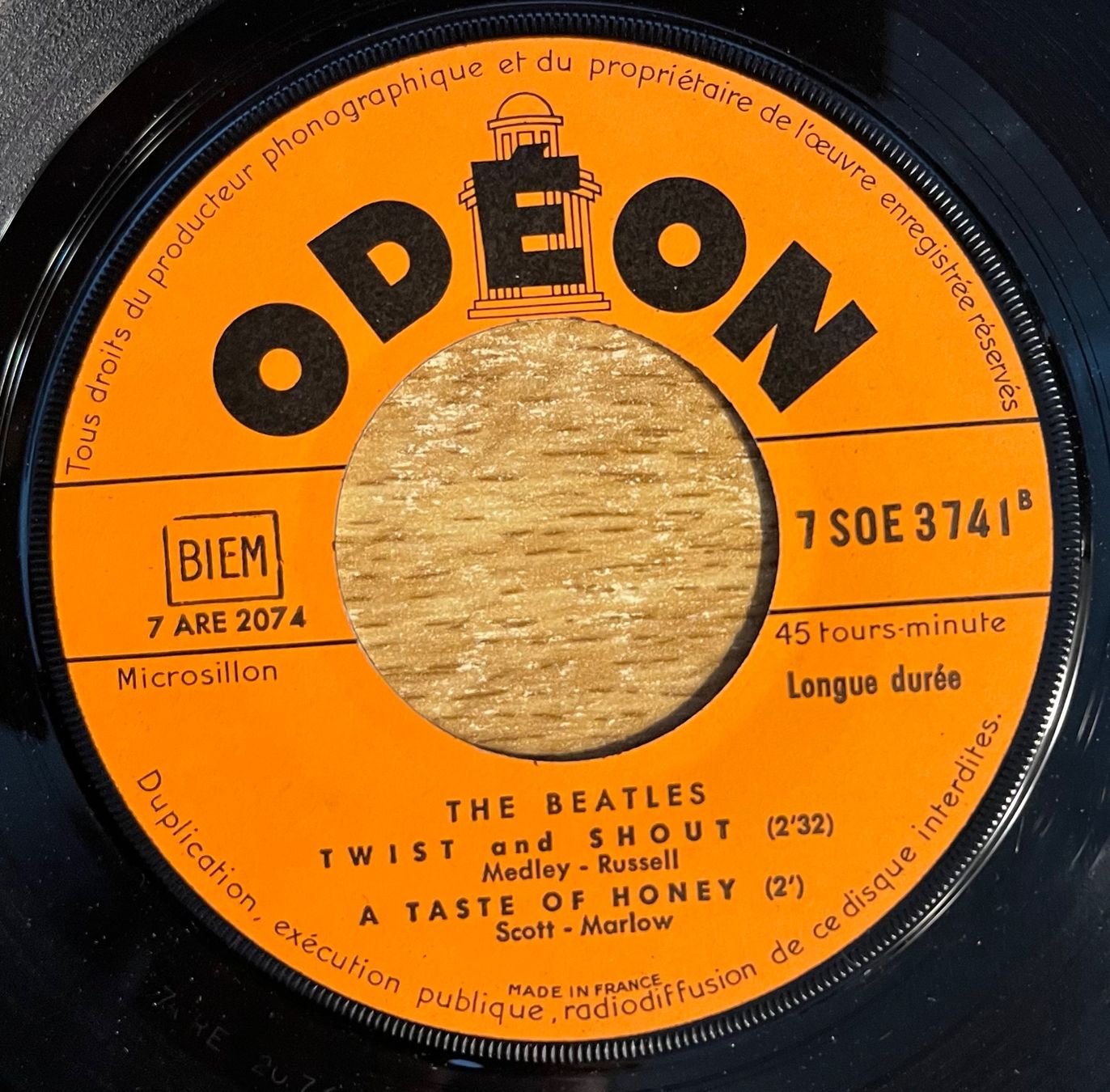Schallplatten: THE BEATLES - SHE LOVES YOU – Gebraucht aus Bussigny von vinyl-pas-cher 2
