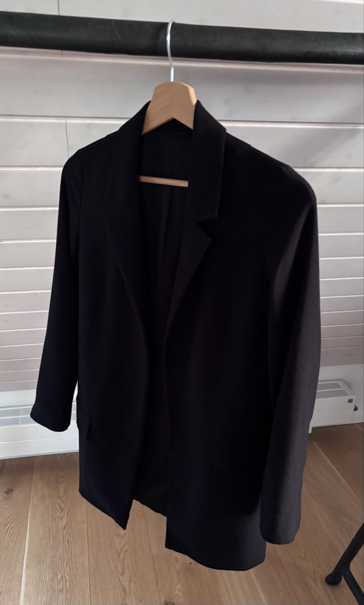 Allsaints Jacken: ALLSAINTS black blazer – Neu (gemäss Beschreibung) aus Kilchberg ZH von ben_pc68 1
