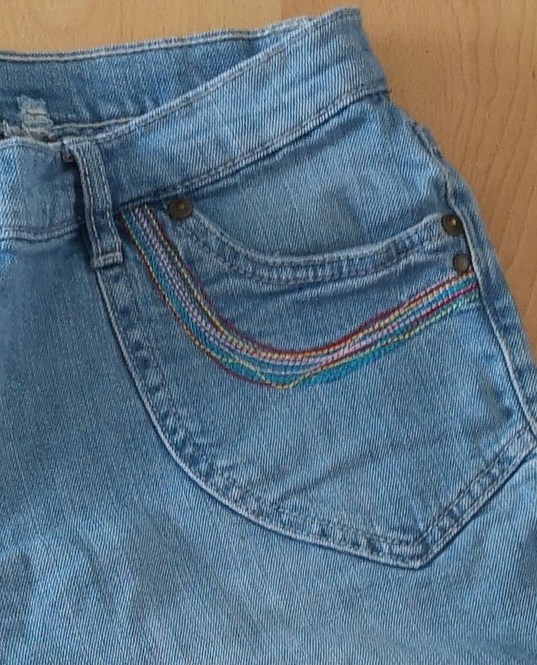 Jeans: 3/4 Jeanshose  Gr. 42 - bpc - Spendenaktion – Nuovo (secondo la descrizione) da Unterkulm venduto da Beljasch 2