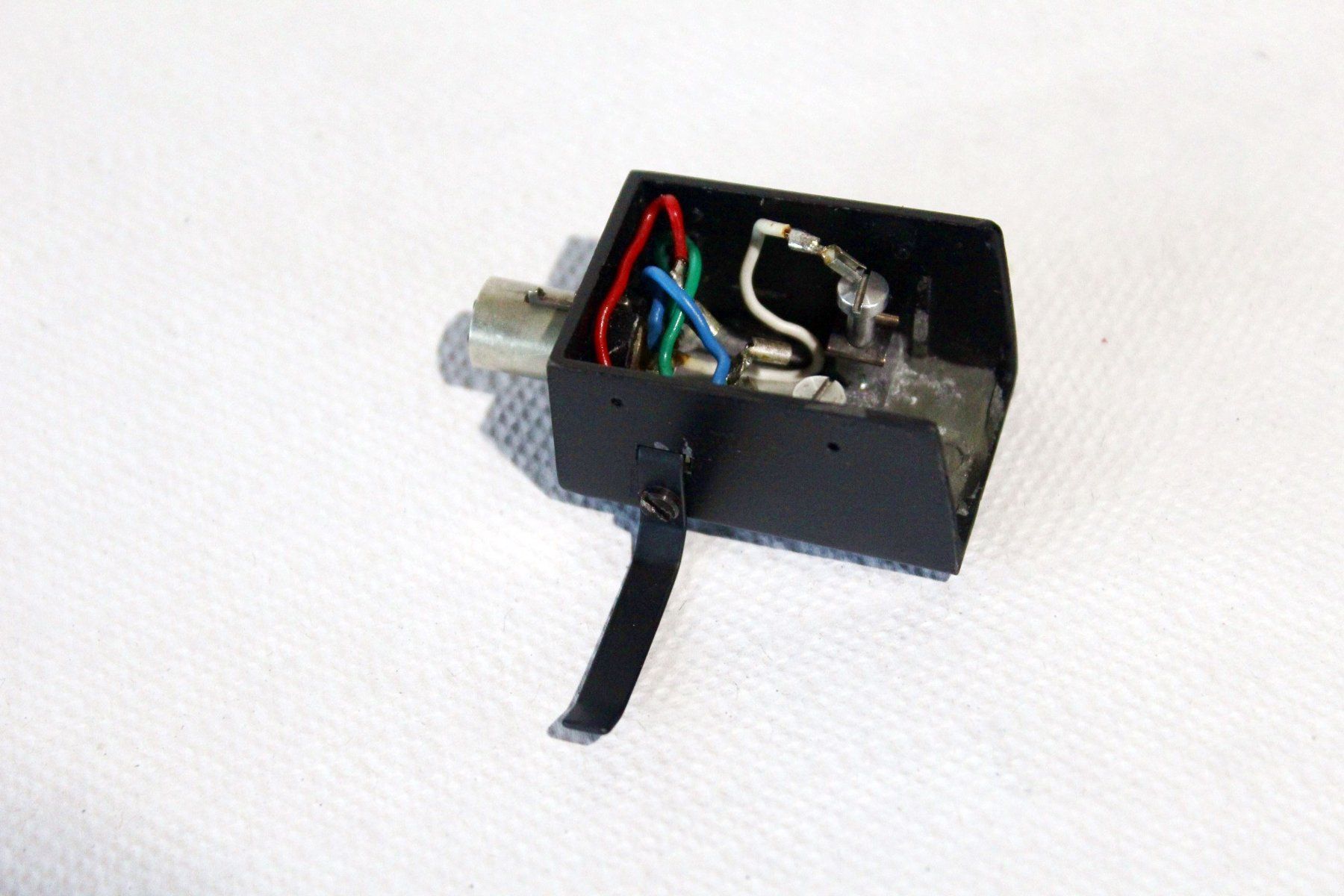 EMT Giradischi: EMT - Headshell mit klassischem EMT/Ortofon - Anschluss – Usato da Bern venduto da kultiges 3