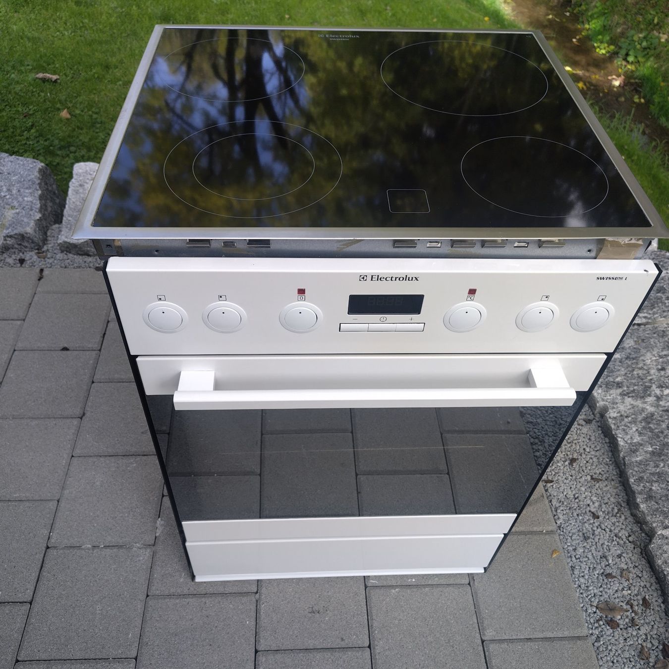 Electrolux Cuisinières: Electrolux Einbauherd EHL4WE – D'occasion à Herisau par Ea83
