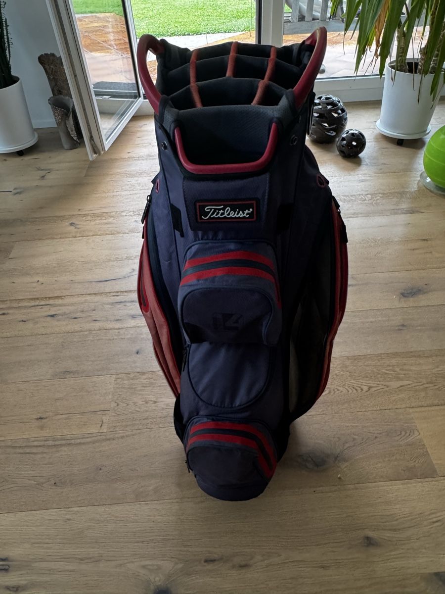 Titleist Sacs: Title: Titleist StaDry Golftrolleybag – D'occasion à Luzern par Mariastella 4