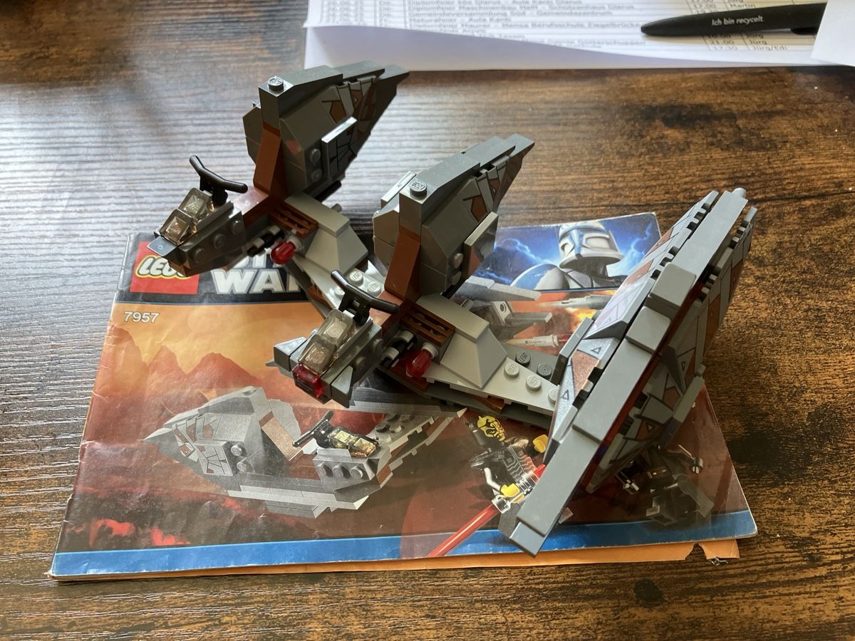 Lego Kit di costruzioni: Lego 7957 Sith Nightspeeder – Usato da Glarus venduto da Jhuber78