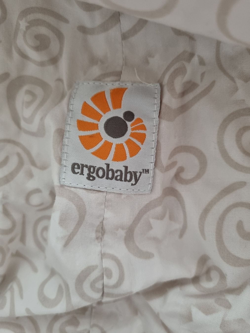Ergobaby Marsupi portabebè: Ergobaby Babytrage Sternenmuster – Nuovo (secondo la descrizione) da Gunzgen venduto da Celine22 1