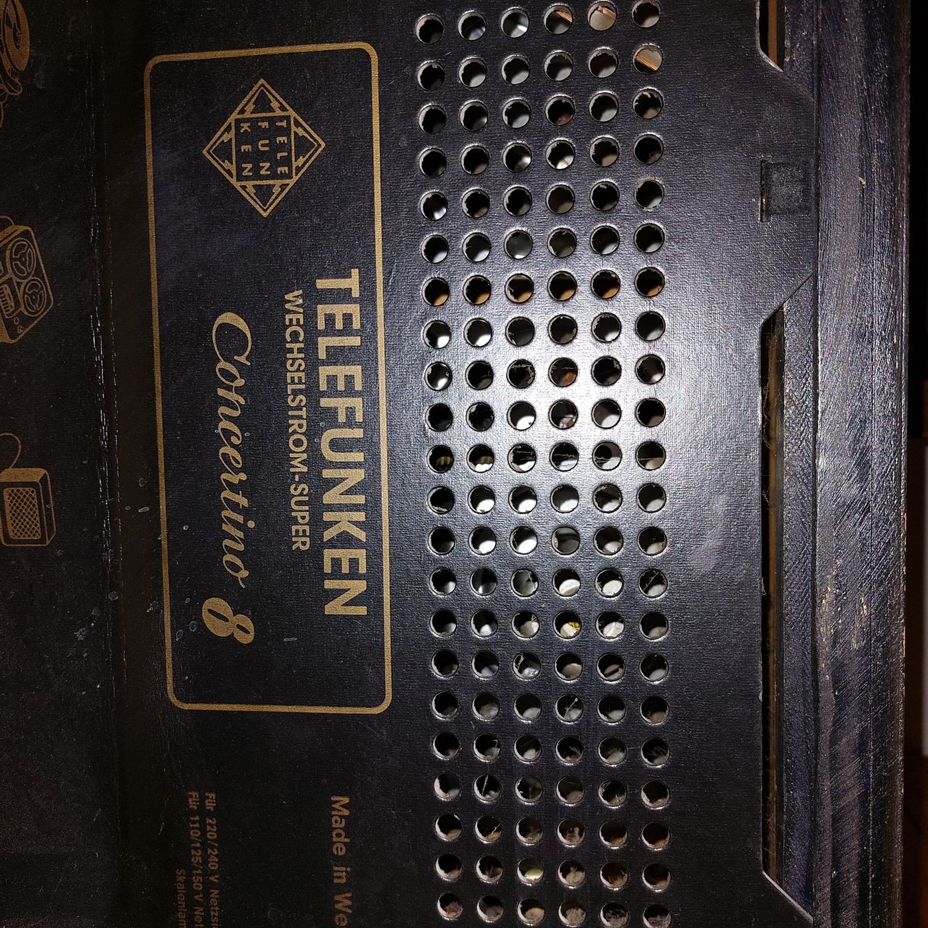 Telefunken Radio: Röhrenradio Telefunken Concertino – Difettoso da Opfikon venduto da Carslo5 2