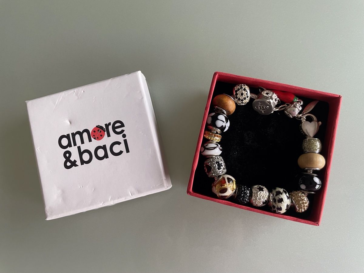 Bracciali & Braccialetti: Bracelet Charms Amore & Baci Argent 925 – Nuovo (secondo la descrizione) da Vuadens venduto da Nina11