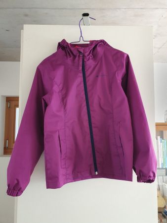 Wind- / Regenjacke Gr. 128