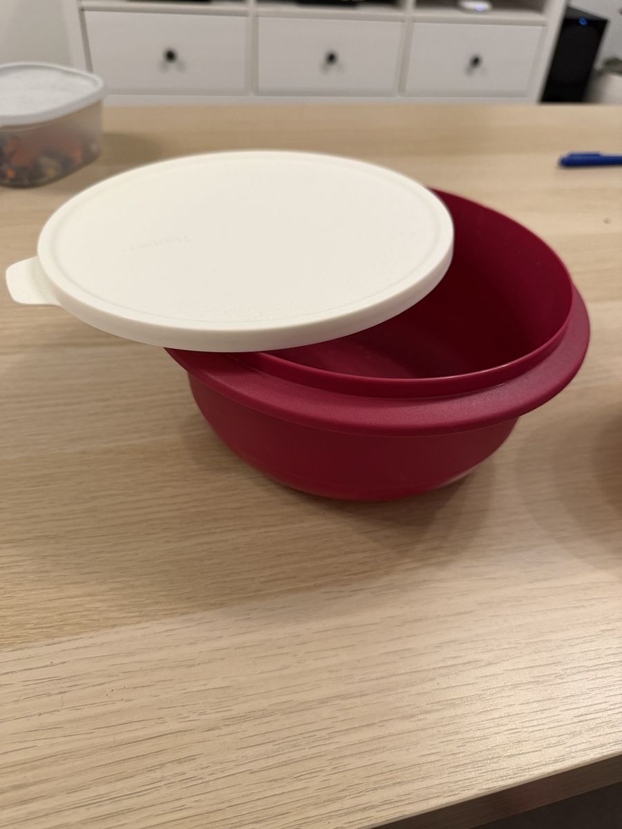 Coupes: Rührschüssel Tupperware 2l  – Neuf (Voir description) à Winterthur par Stuecheli