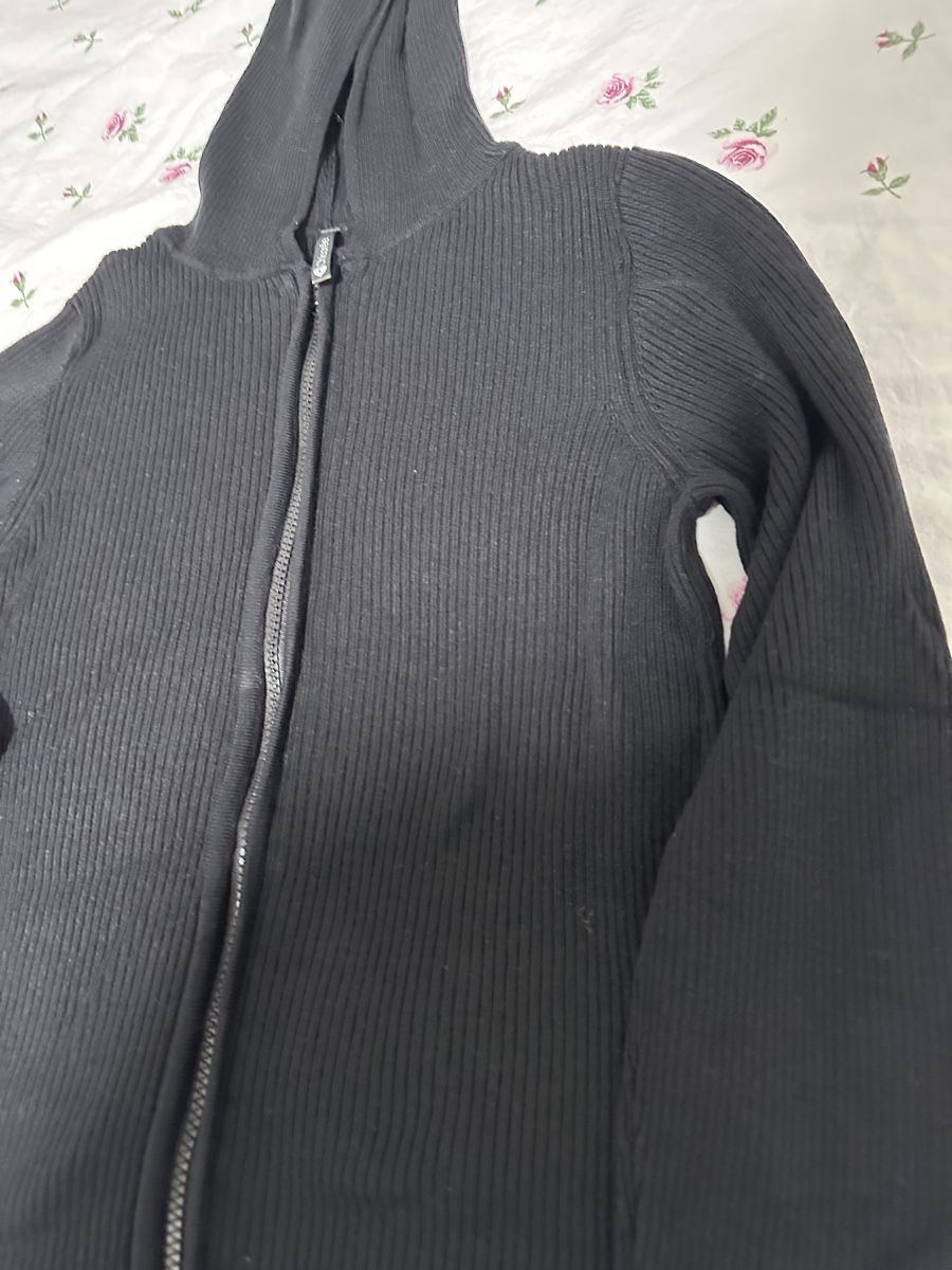 Giacche: Schwarze Strickjacke mit Kapuze – Nuovo (secondo la descrizione) da Oberurnen venduto da nes_8xqt 1