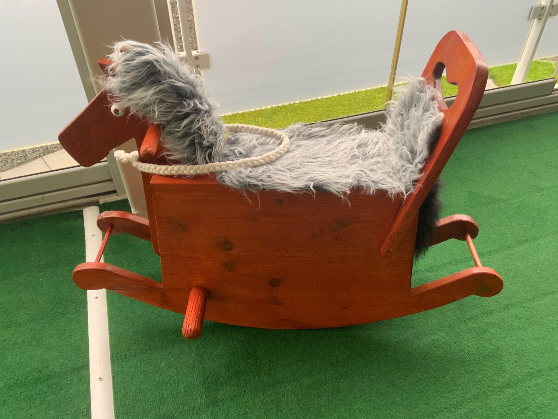 Jouets: Schaukelpferd – D'occasion à Schübelbach par Hecht11. 3