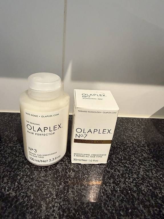 Prodotti per capelli: Olaplex Haarpflegeprodukte – Usato da Rothrist venduto da G.F.1997