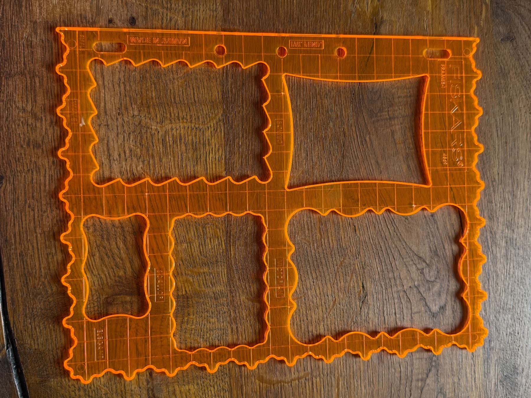 Fiskars Sciablone: Fiskars Schablone Bilderrahmen Rechtecke, neu – Nuovo (secondo la descrizione) da Winznau venduto da Sandhya