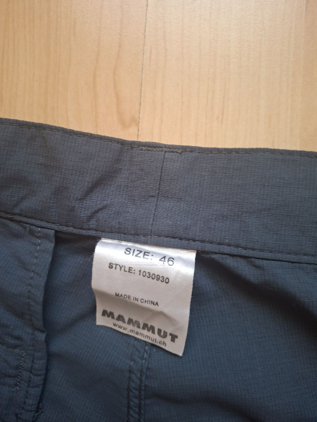Mammut Pantaloni: 3/4 Mammut Outdoorhose Gr.46 – Usato da Sumiswald venduto da Cicco02 2