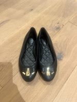 Ballerinas Michael Kors schwarz mit Golddetail