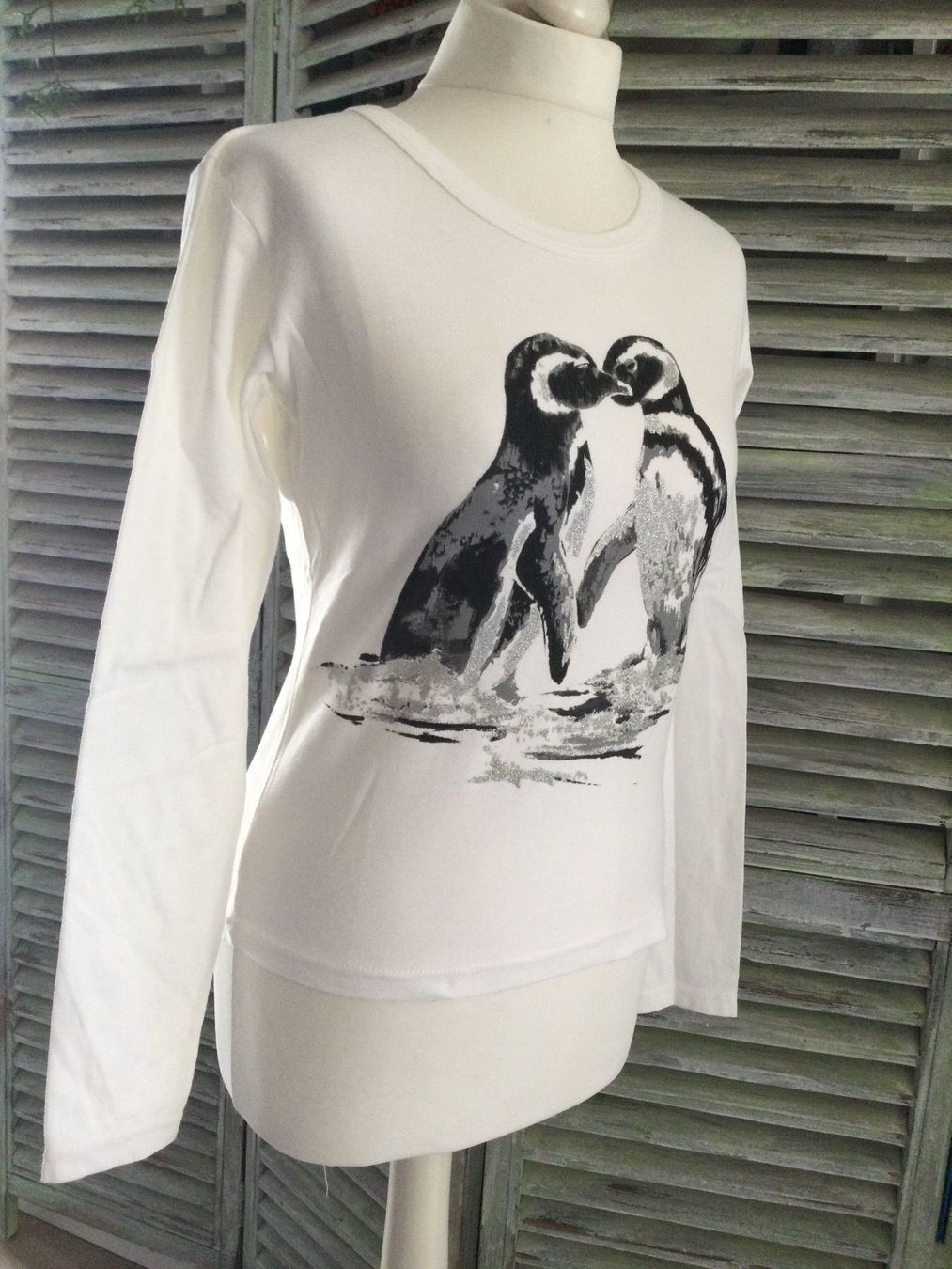 Tops: Sweat blanc motif PINGOUINS, taille M – Gebraucht aus Agiez von chouchanelle 2
