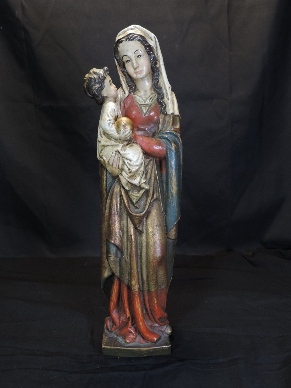 Statuette: Alte Madonna mit Kind, Schnitzerei, Heiligenfigur – Usato da Duggingen venduto da doogbua