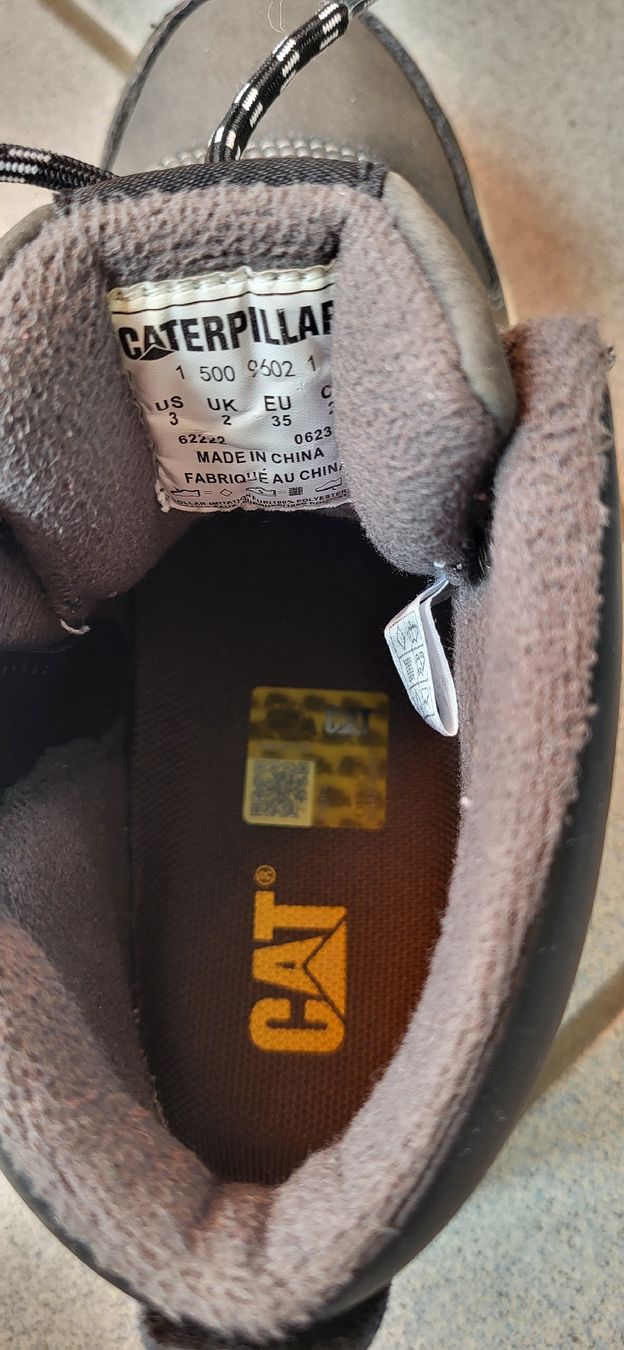 Caterpillar Scarpe per ragazzi: Winterschuhe Caterpillar 35 – Usato da Oberwil BL venduto da Manue1974 3