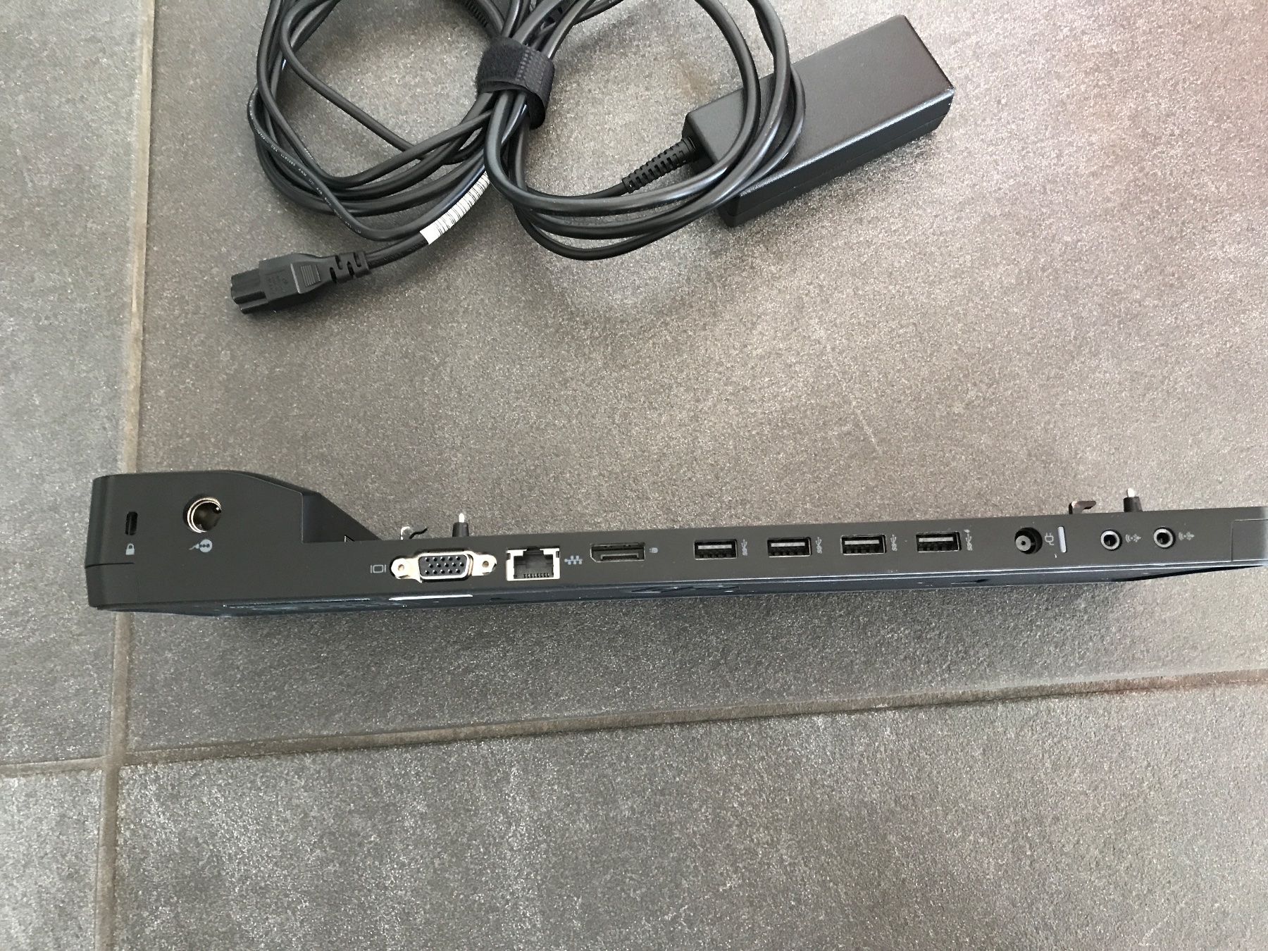 Hewlett Packard Docking station: HP Docking Station ultra slim – Usato da Zuzwil BE venduto da feluna3 1