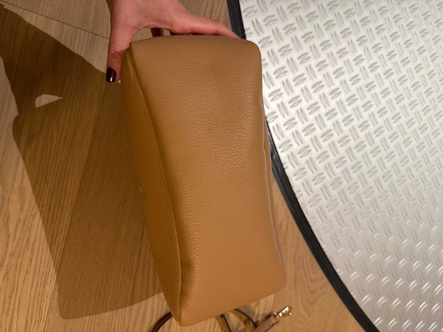 Taschen für Damen: Tasche Kunstleder NEU Beige – Neu (gemäss Beschreibung) aus Cham von nat_pgg6 2