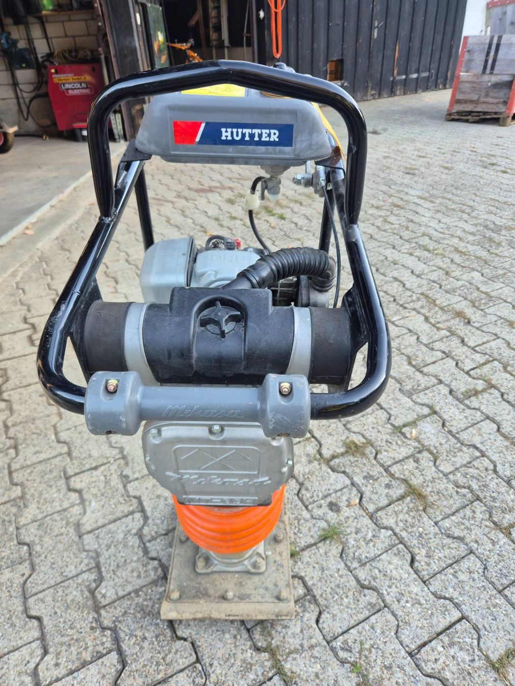 Hutter Toutes les machines: Hutter Grabenstampfer – D'occasion à Stein AR par Bienli4 4