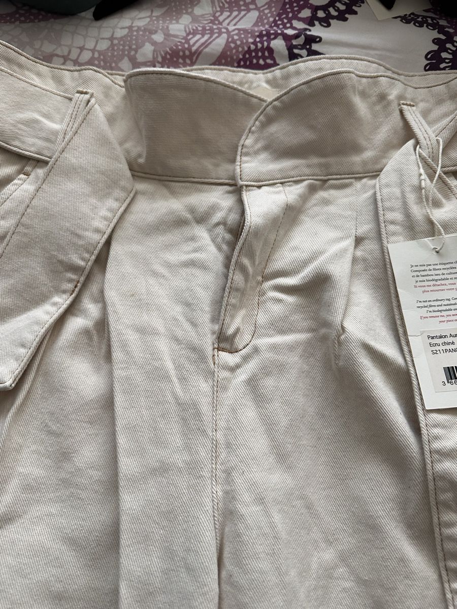 Sezane Jeans: Jeans Sezane Austin – Nuovo (secondo la descrizione) da Zürich venduto da katya_noia 1