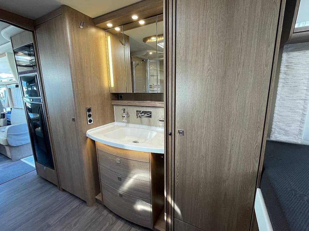 Camping Fahrzeuge: Morelo Palace 90 LS – Gebraucht aus Langenthal von Reisemobil01 8