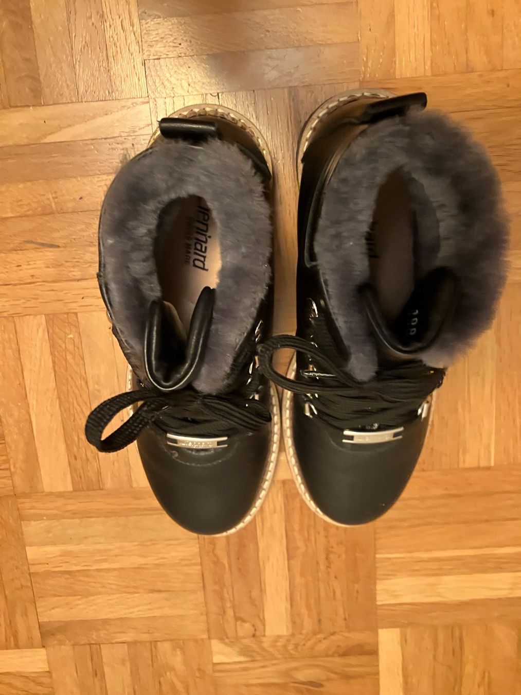 Damenschuhe: LIENHARD Winterbottine Gr.35 , eher 34, schwarz – Neu (gemäss Beschreibung) aus Luzern von Zauberbaum 3