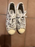 Adidas size 39 1/2