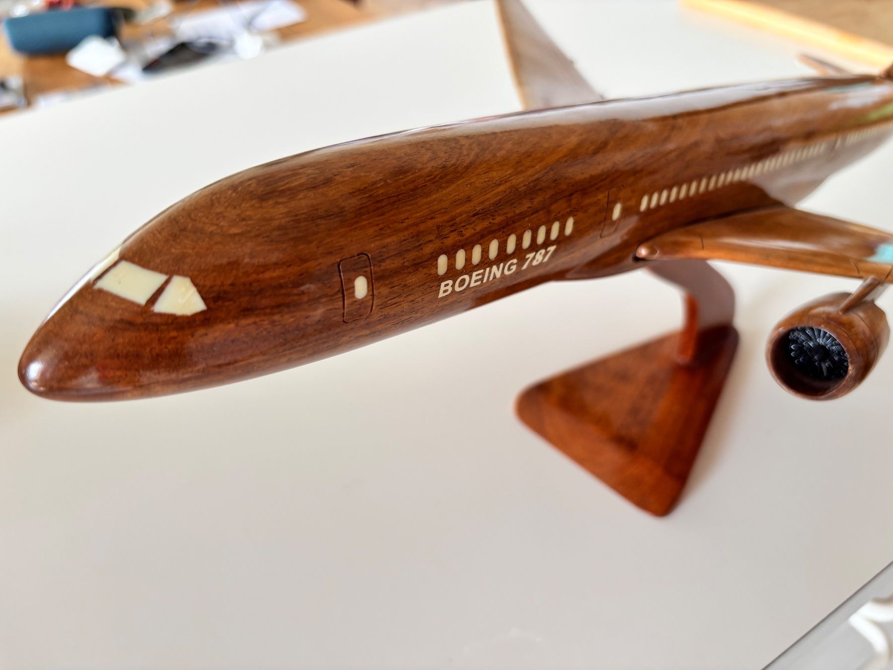 Boeing Kit di modellismo & Modellini statici: Flugzeugmodel aus Holz 787 Einzelstück – Nuovo (secondo la descrizione) da Cham venduto da mjg1901 4