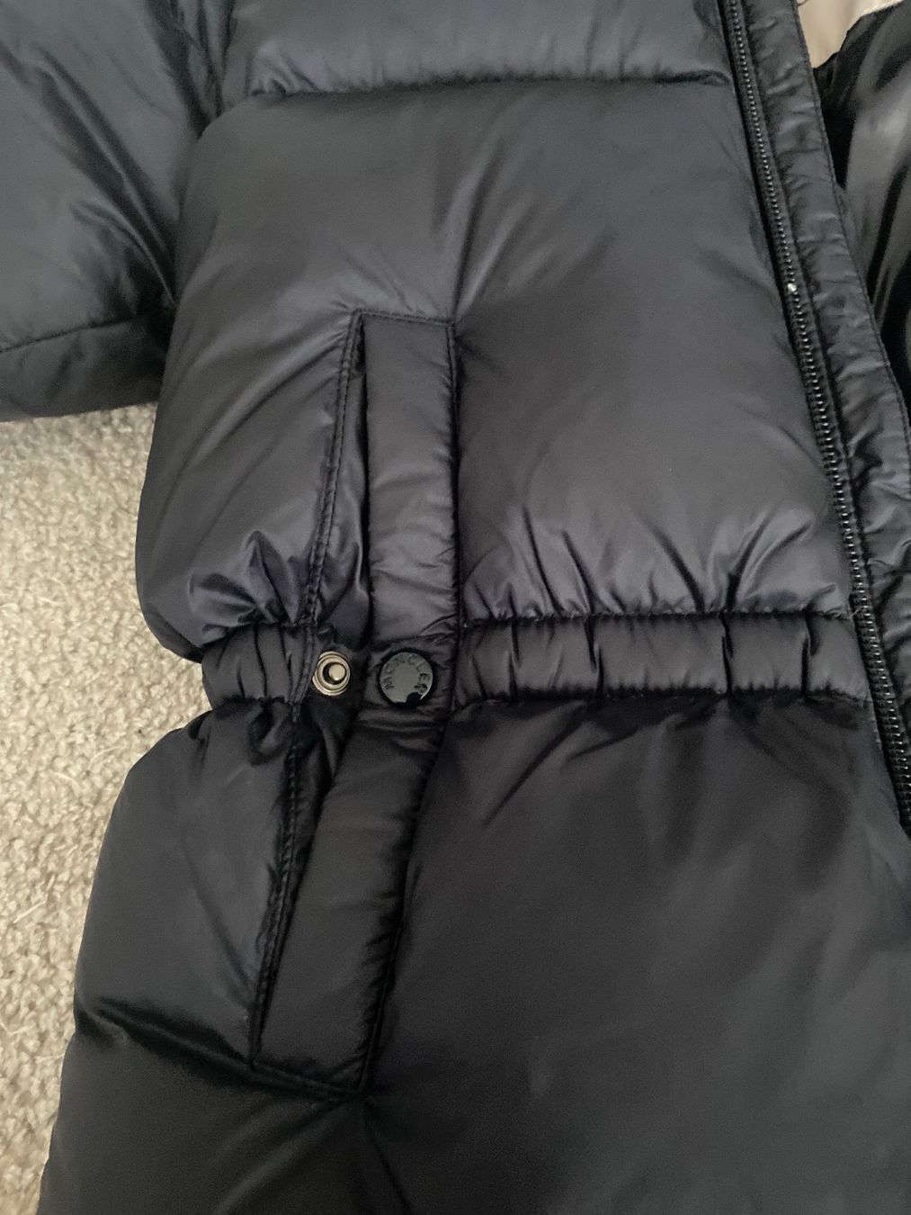 Completi: Kinder Winteroverall Moncler 3 100cm – Usato da balsthal venduto da davidbalsthal23 5