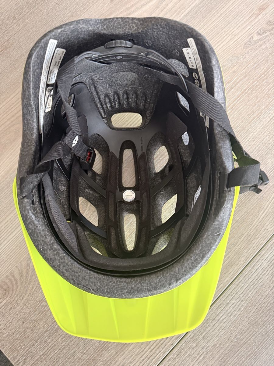 Giro Helme: Bike Helm Giro – Gebraucht aus Münsingen von Rtampa 2