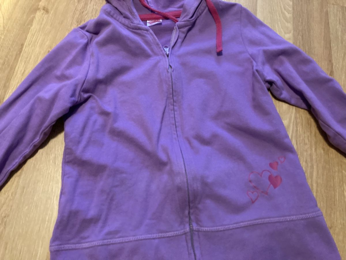Giacche & Cappotti: Mädchen Sweatjacke dünn Gr. 122/128 – Usato da Emmenbrücke venduto da JJ_89 1