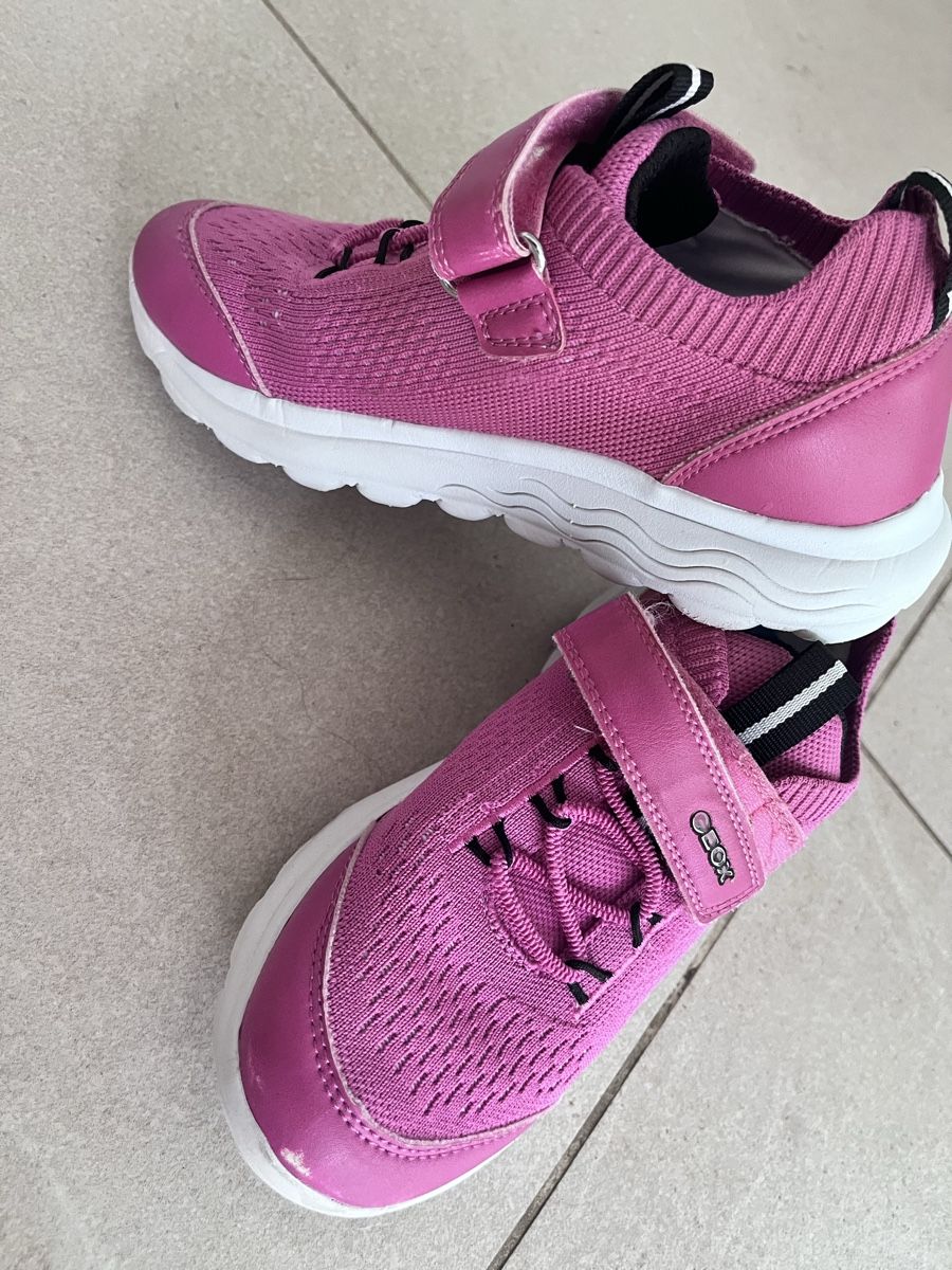 Chaussures filles: GEOX Turnschuhe 32 – D'occasion à Turgi par SvetlaM 1
