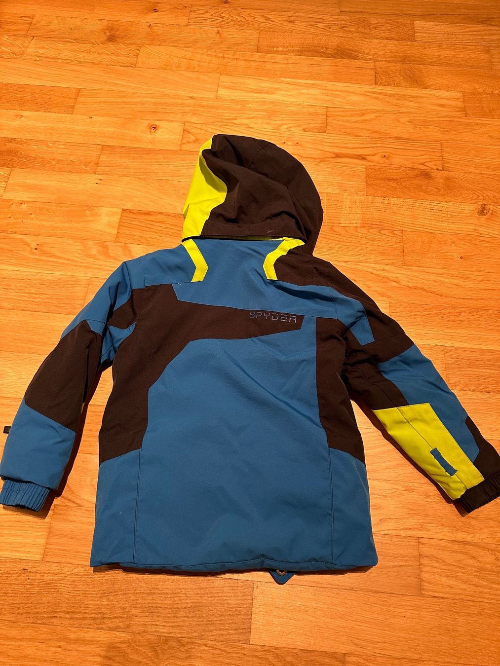 Skis: SPYDER SKI Jacket Size 4 Black,asNew – Neu (gemäss Beschreibung) aus Montagnola von eva_gm6j 2