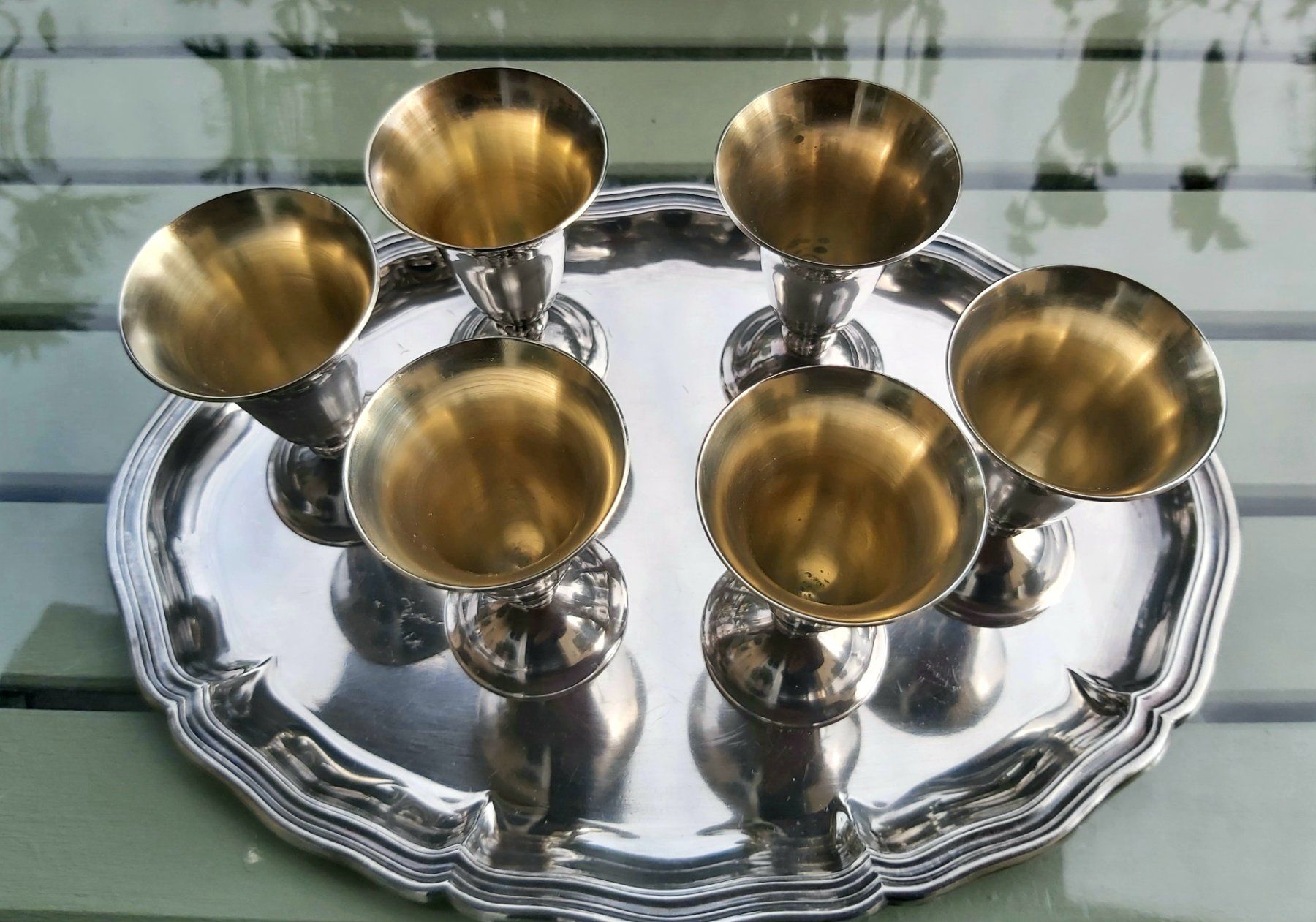 Geschirrsets: 6 Silberne Schnapsbecher mit Tablett – Gebraucht aus Bern von aronari 1