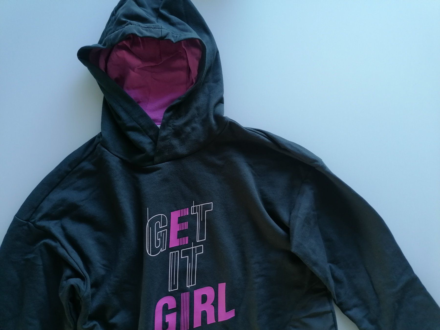 Maglioni & Felpe: TOP-ZUSTAND: Girl Pullover 152 – Usato da Uster venduto da Smilla07 2
