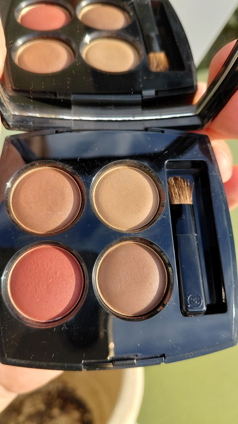 Chanel Make-up: Lidschatten Palette Chanel – Usato da Zürich venduto da ewka