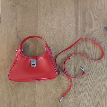 Neue Handtasche